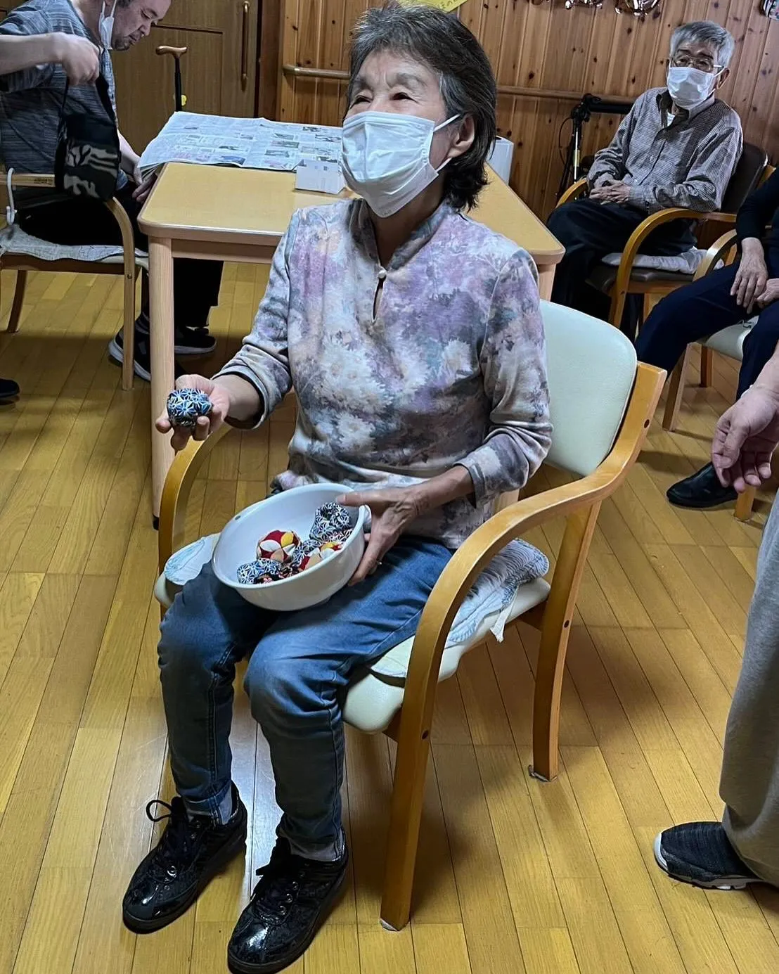 さらに更にさらに